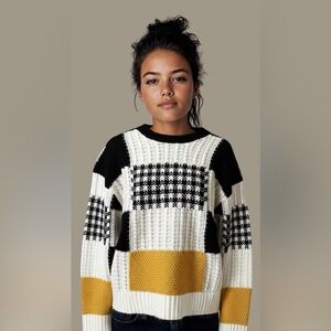 Absolutely Stylish Colorblock Sweater - Black, White, Yellow Size Large YT7